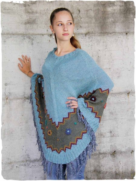 Gonna-poncho-invernale-in-maglia