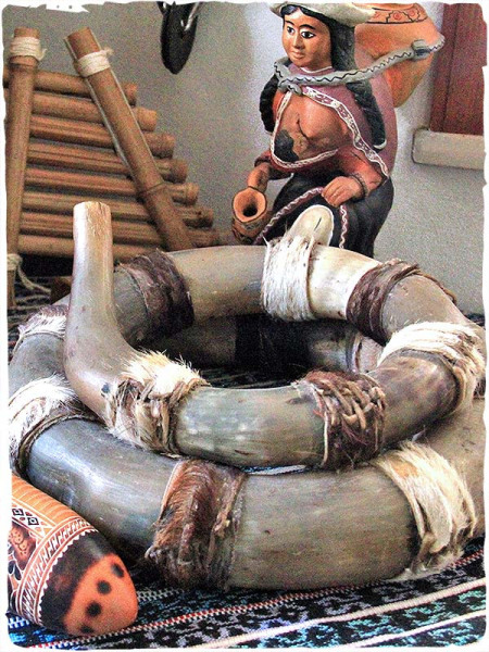peruvian-wind-instruments