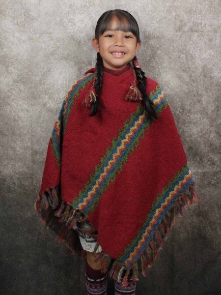 Poncho-per-bambina-con-cappuccio