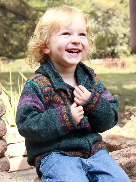 Regalos-de-Navidad-cardigan-de-lana-para-ninos