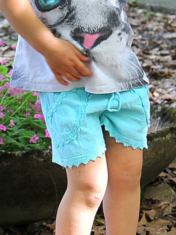 Pantaloncini bimba Aurora