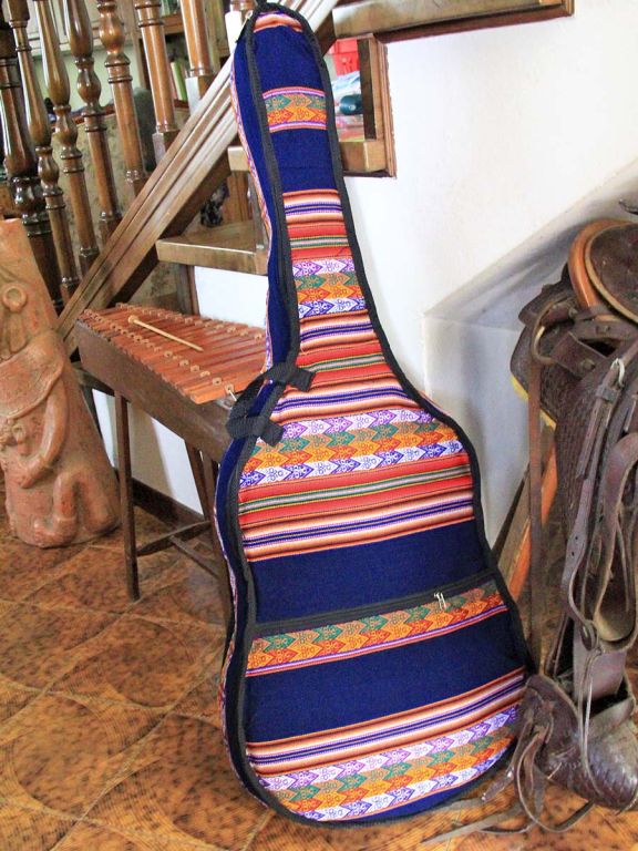 Custodia per chitarra classica Jimi.