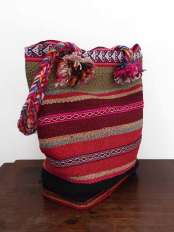 Bolso peruano artesanal de hombro AMARU.