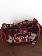 Bolso boho media luna Capac.
